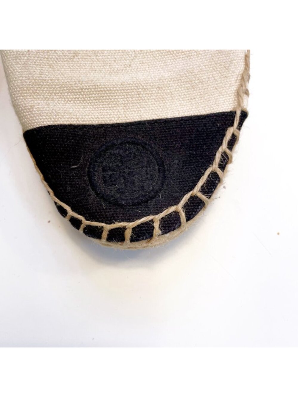 Tory Burch Cap Toe Canvas Espadrille Flats, Size 5.5 - Picture 5 of 9